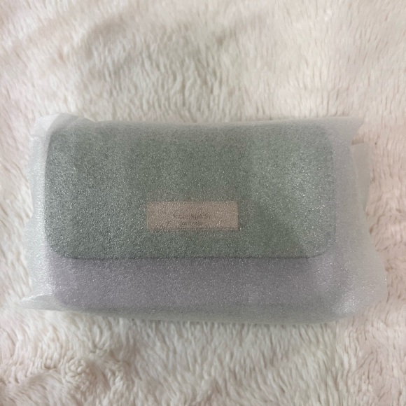 New in original packaging Kate Spade Kenzie Glitter Card Case Crossbody - Picture 6 of 7